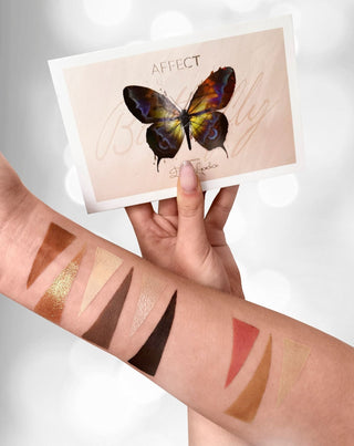 Affect Professional Cosmeticsin Butterfly-meikkipaletti, jossa on poskipunia ja pronsseja. - 2