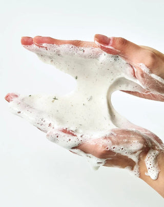 Huokosten syväpuhdistusvaahto ANUA - 2