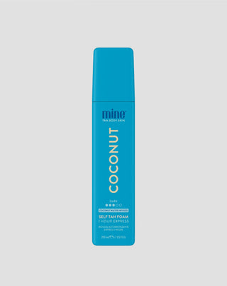 Kosteuttava ja itseruskettava Coconut Water Self Tan Foam TanExpertiltä - 1