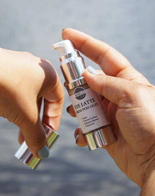 Samettinen silmänympärysvoide kofeiinilla ja kantasoluilla Eye Latte BIOUP - 2