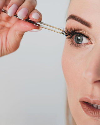 Tekoripset 2d liuskalla monikäyttöön Misterious Gal Bamm!Lashes - 5