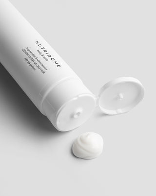 Hoitoaine rasvoittuville hiuksille pantenolilla ja aloe veralla Nutridome - 2