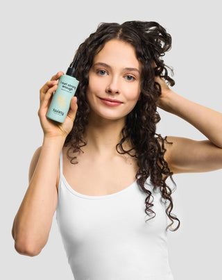 Päänahan entsymaattinen kuorinta AHA-hapoilla puhdistaa ja stimuloi mikroverenkiertoa Twisty - 6