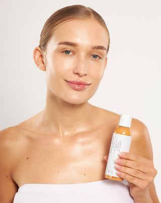 Valaiseva vartaloöljy, jossa on hehkuva vaikutus jojobaöljyllä ja arganöljyllä Nutridome - 3