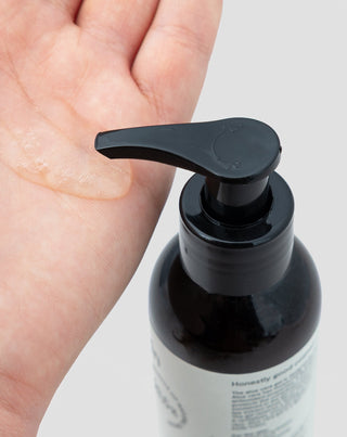 Mel Skin universaali aloe vera -geeli kasvoille, vartalolle ja hiuksille. - 2