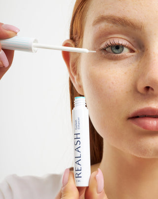 Orphican Realash ripsien pidentävä, vahvistava ja paksuuntuva hoitoaine. - 2