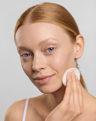 Kasvovesi aknelle, sisältäen niasiiniamidia ja atsaleenihappoa Anti-Acne Orphica Clinic 200 ml - 3