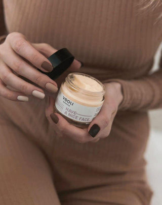 Hyvää vointia kasvoille Veoli Botanica syvä kosteuttava päivävoide - 2