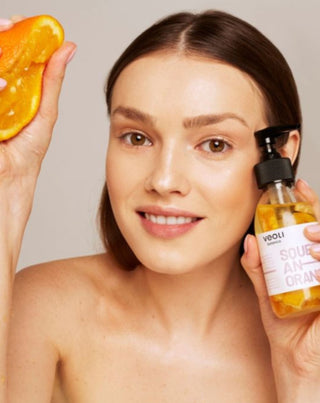 Emulgoiva meikinpoistoöljy ja Spf purista oranssi Veoli Botanica - 2