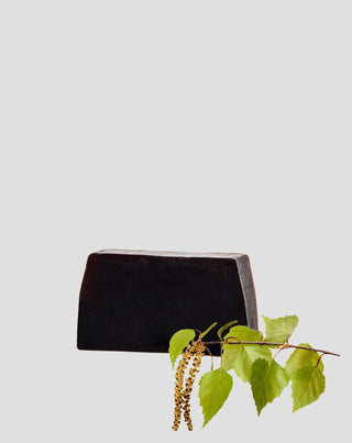 Kovakuutioshampoo - Lehtikuusi-shampoo, jossa on rosmariiniöljyä ja E-Fiore-savea. - 1