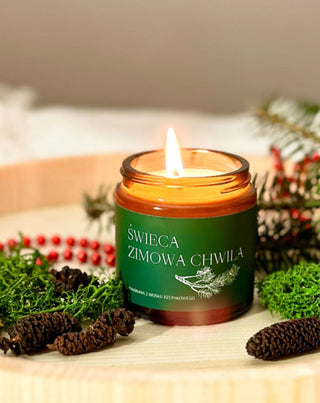 Vegaaninen rypsiöljykynttilä Talvinen hetki männyn, setrin ja meripihkan tuoksulla 120 ml MgLife - 3