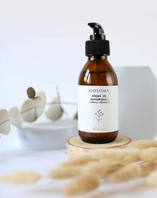 Meikinpoistoöljy, jossa on verbenaa ja ilta-alkuruusuöljyä talintuotannon säätelyyn Biosoma - 2