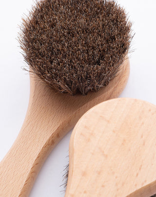 Pyöreä hieronta- ja kasvojenpuhdistusharja nro 15, jossa on hevosenhiuksia HHUUMM - 2