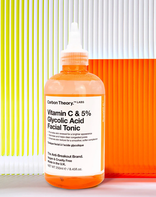 Tonic, jossa on 5% glykolihappoa ja C-vitamiinia hyperpigmentaatiota varten SupaVIT-C Tonic Carbon Theory - 2
