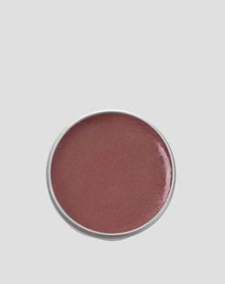 Auna persikkainen huulirasva kosteuttaa ja ehkäisee huulten halkeilua. - 2