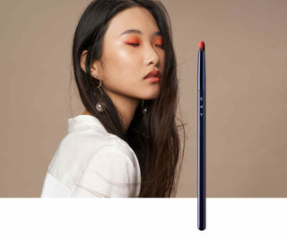 Varjostussivellin sopii savusilmämeikkiin No. 3 Say Makeup -meikki - 2