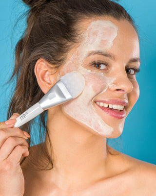 Day Hooray silikonikärkinen kasvonaamion levityssivellin - 2