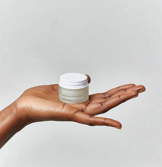 Huulten kosteuttava naamio skvalaanilla, kookosöljyllä ja E-vitamiinilla Lip Harmony Glov Lip Harmony Glov - 3