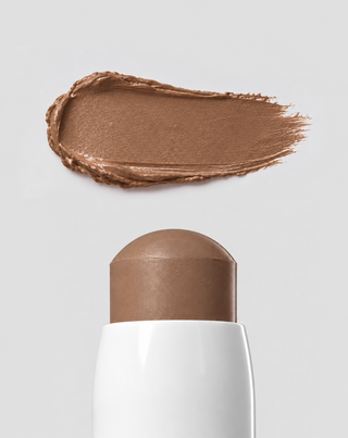 Kasvojen meikki- ja muotoilusetti: aurinkopuuteri, poskipuna ja highlighter puikossa Nutridome