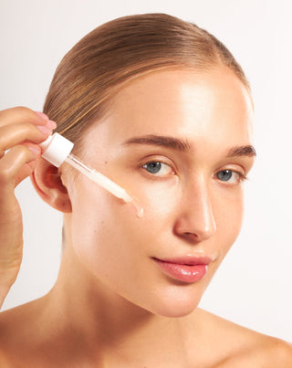 B3-vitamiini 10% ja sinkki 1% kasvoseerumi akneen Nutridome Nutridome - 3