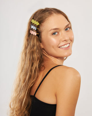 Setti aaltoilevia hiusklipsejä - vihreä, musta, vaaleanpunainen Twisty 3 kpl. - 2