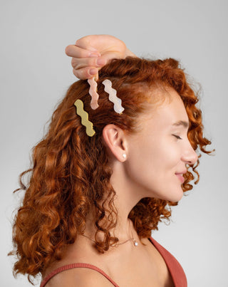 Setti aaltoilevia hiusklipsejä - helmi, vihreä, vaaleanpunainen Twisty 3 kpl. - 2