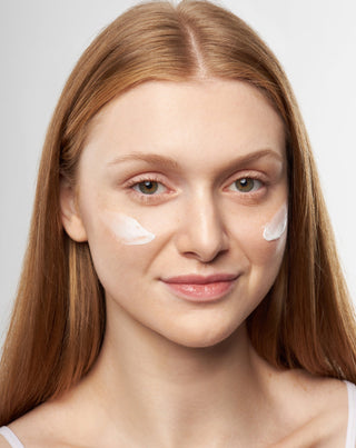 Koentsyymi Q10:tä ja E-vitamiinia sisältävä voide kypsälle iholle Mel Skin - 3