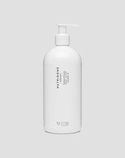 Kosteuttava ja kiinteyttävä vartalomaito, jossa on jojobaöljyä Nutridome