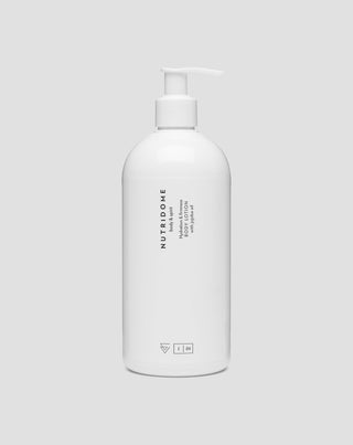Kosteuttava ja kiinteyttävä vartalomaito, jossa on jojobaöljyä Nutridome