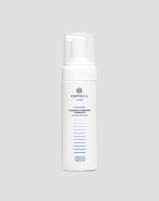 Puhdistusvaahto herkälle ja akneiholle, sisältää betaiinia, pantenolia ja allantoiinia Cleansing Orphica Clinic 150 ml